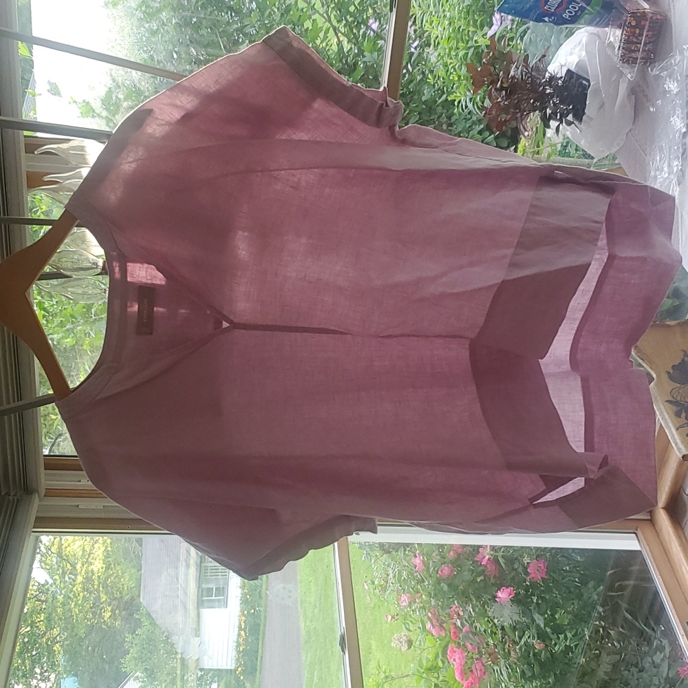 Everlane linen top